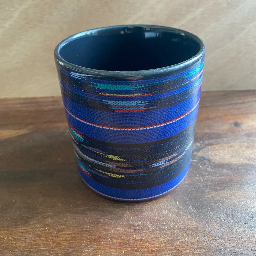 Pier 1 One Imports Handcrafted Japan Woven Patten Ceramic Mug Cup Blue Black